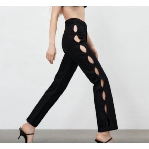Zara Denim - Zara Blogger Favorite Viral Black Cutout Denim Straight-Leg Jeans Size 4